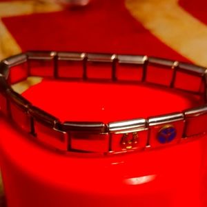 Flag bracelet